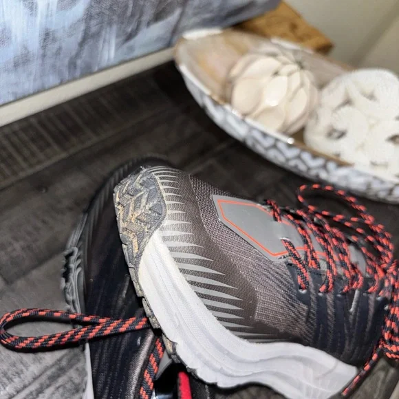 Hoka One One Speedgoat 4 trail running shoes Mens SZ 8 - Picture 4 of 14